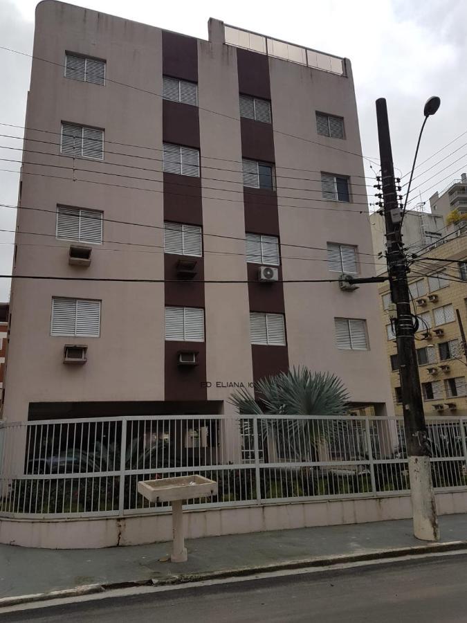 Apartamento Amplo E Belissimo! - 3 Quadras Do Mar! Guaruja Exterior photo